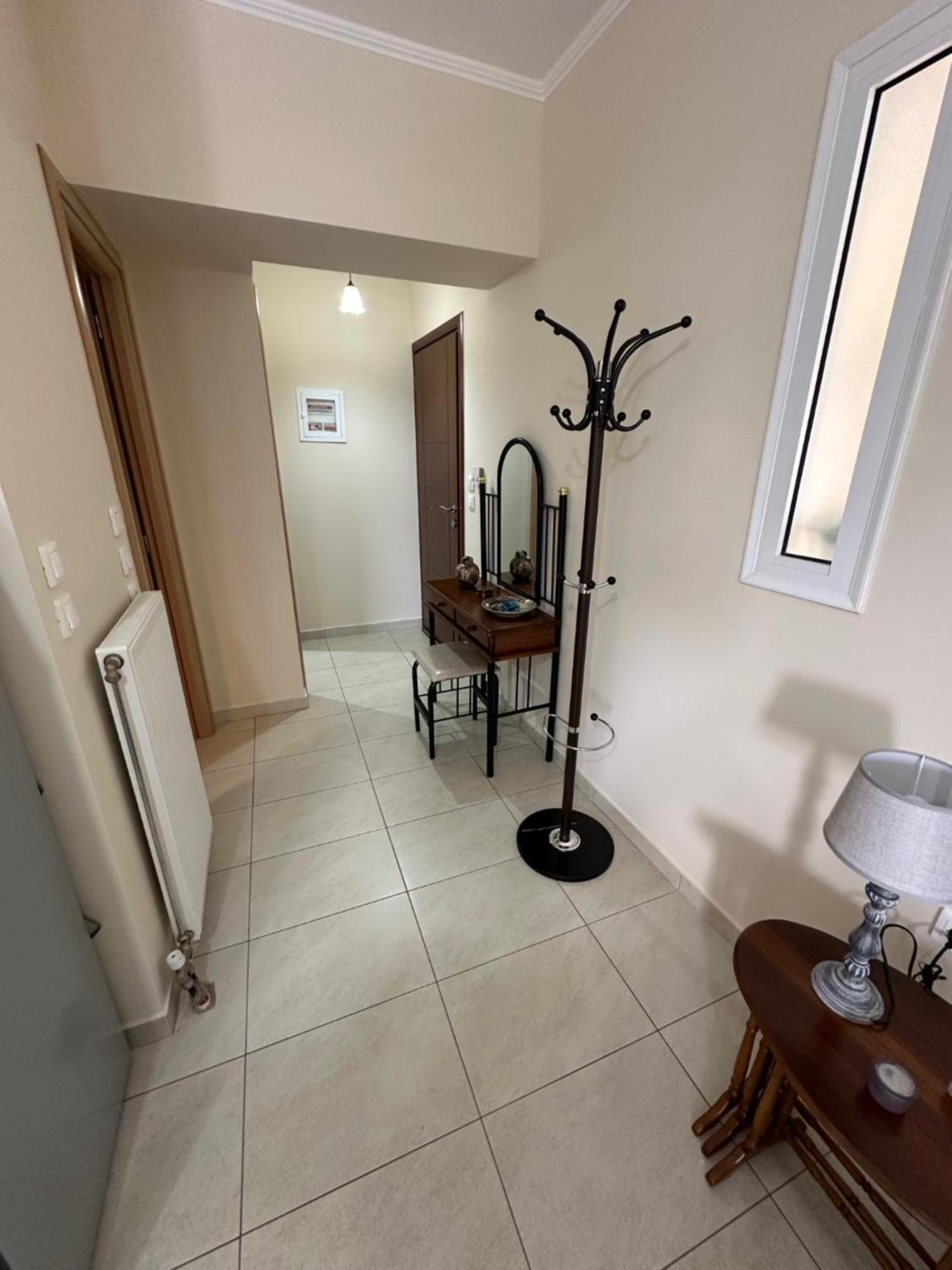 R Apartment Nafpaktos Bagian luar foto