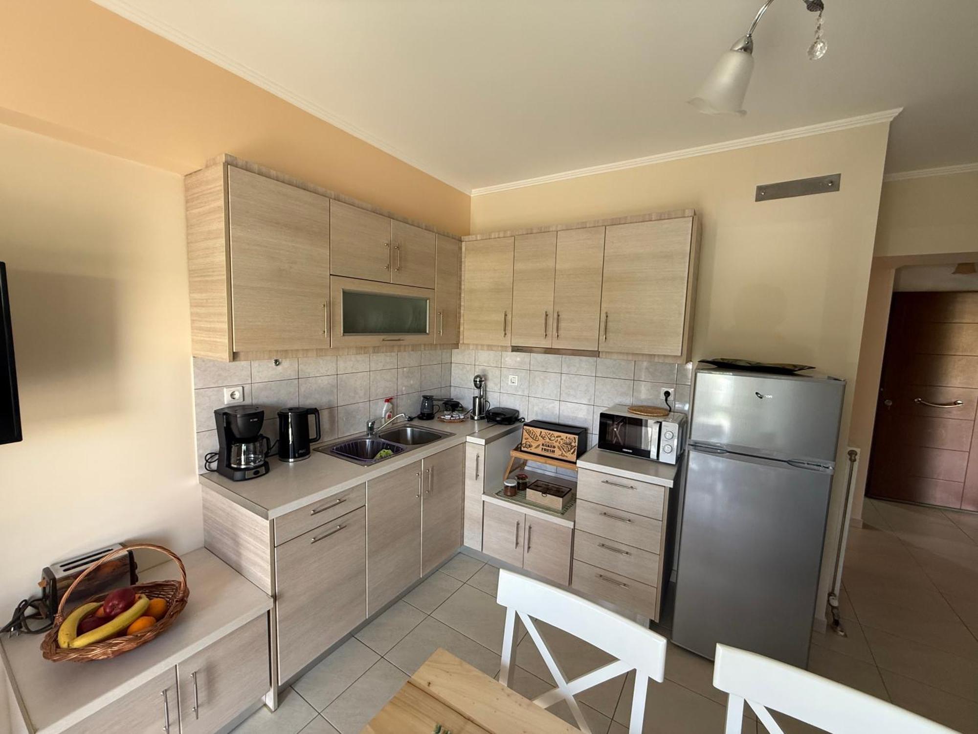 R Apartment Nafpaktos Bagian luar foto